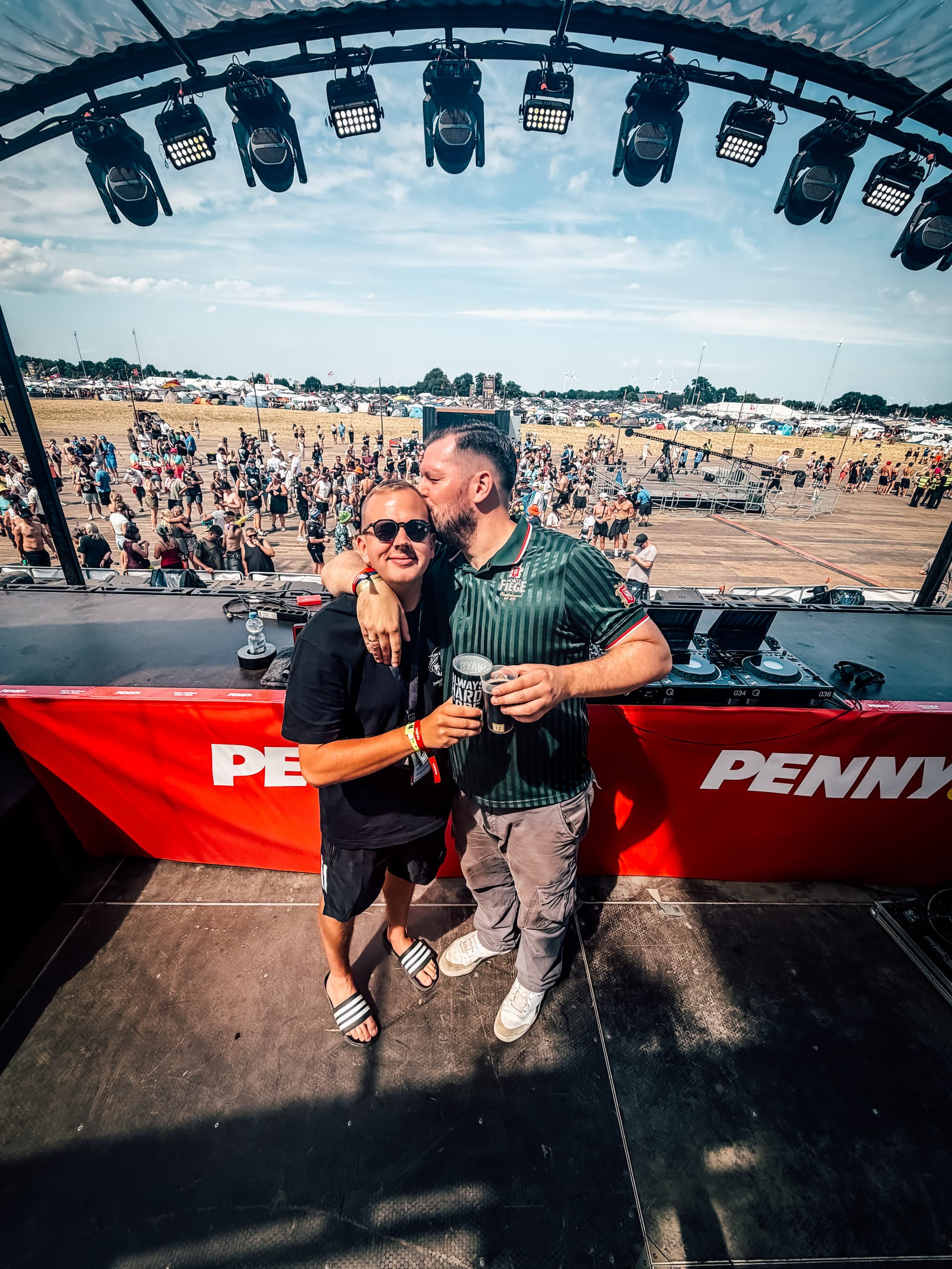 MAX BERING @PAROOKAVILLE — Bild 13