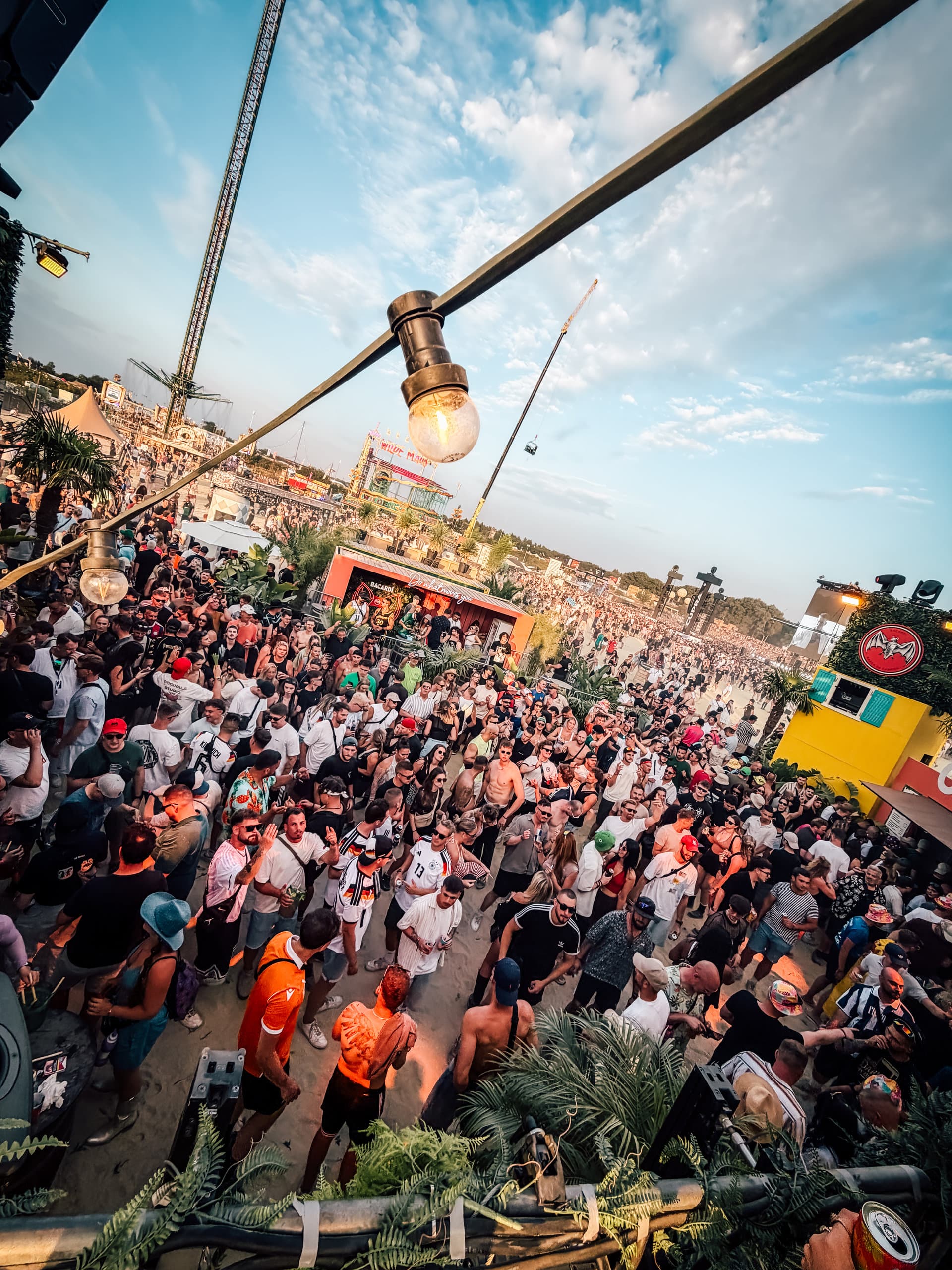MAX BERING @PAROOKAVILLE — Bild 15